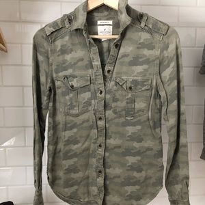 American Eagle military button up shirt